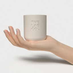 The Lab Co. Luxury Scented Candle - Ceramic Jar - 45hrs Burn Time - Refreshing Fragrance with Lime, Peppermint and Cucumber - 100% Vegan Soy Wax - 280g wax weight - thumbnail 7