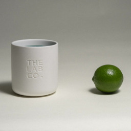 The Lab Co. Luxury Scented Candle - Ceramic Jar - 45hrs Burn Time - Refreshing Fragrance with Lime, Peppermint and Cucumber - 100% Vegan Soy Wax - 280g wax weight - thumbnail 5