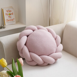 MEROPE, Acrylic Wreath Cushion, 40x40cm, lilac, 1pack - thumbnail 1