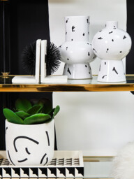 Fifty Five South Vase Tundra Tall White/Black Large - thumbnail 3