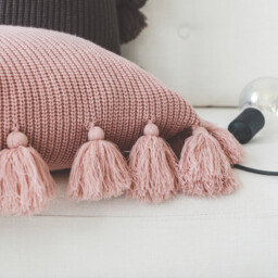 MEROPE, Acrylic Knit/Fringed Cushion Cover, 50x50cm, pink, 1pack - thumbnail 2