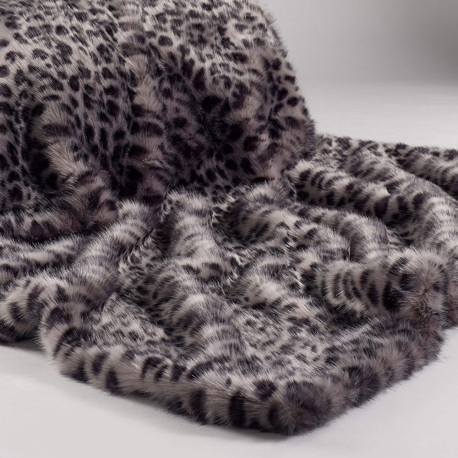 Grey Leopard Faux Fur Throw - Standard