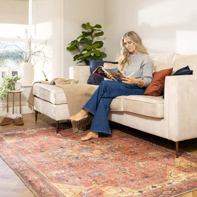 Kashan Washable Terracotta Rug - Viv - Everyday - 80cm x 150cm