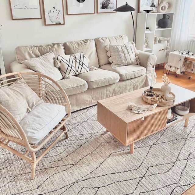 Cosy Soft Abstract Lined Beige Moroccan Berber Bedroom Rug - Medini - 60cm x 110cm