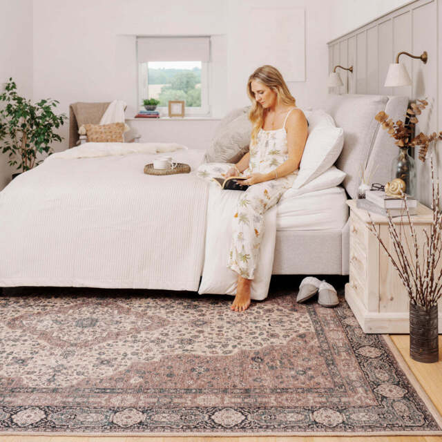 Flatwoven Washable Teal Medallion Area Rug - Caragh - Renuu - 120cm x 170cm