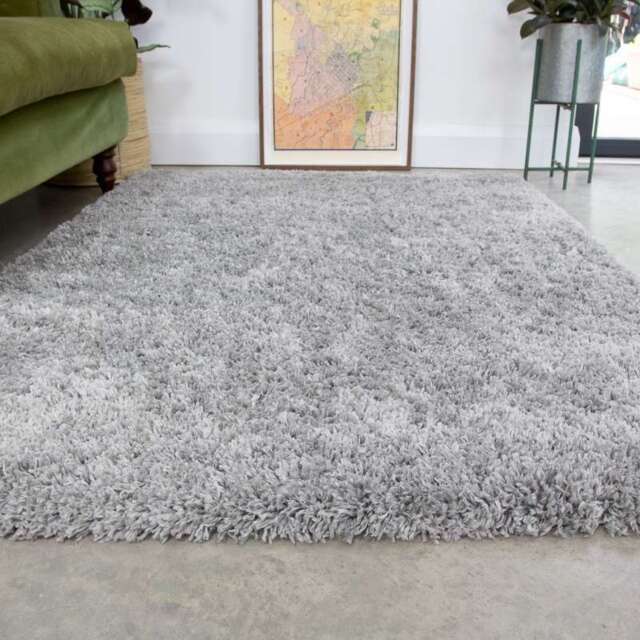 Soft Everyday Silver Shaggy Rug - Nore - 60cm x 110cm