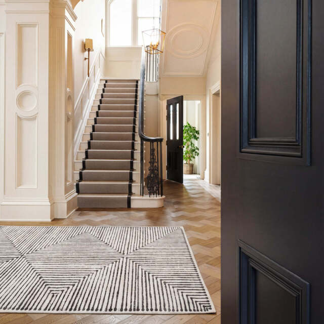 Soft Washable Black Geometric Rug - Maverick - Soft Washable - 80cm x 150cm