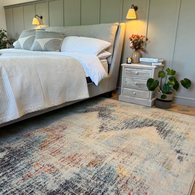 Blue Chevron Area Rug - Agatha - Reign - 120cm x 170cm