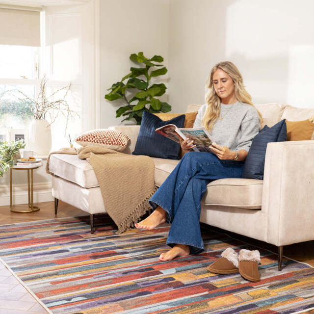 Washable Vibrant Abstract Rug - Blur - Everyday - 80cm x 150cm