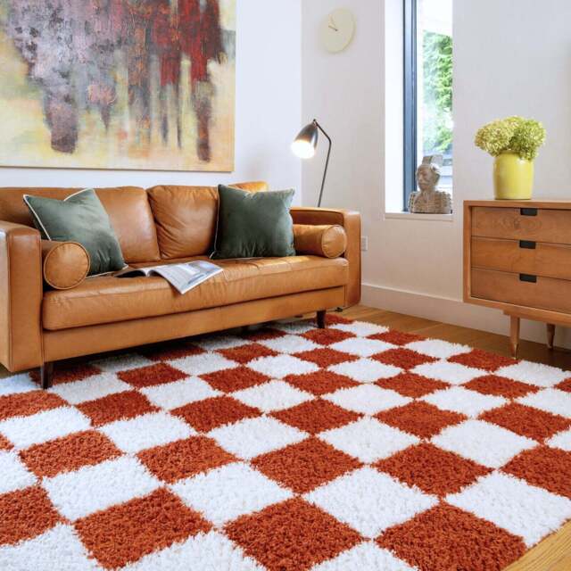 Soft Rust Checkerboard Shaggy Rug - Gigi - Shaggy Checkers - 80cm x 150cm