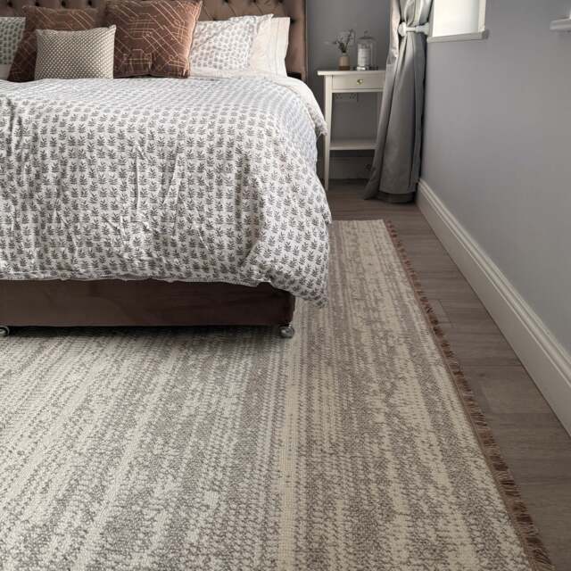 Beige Abstract Scandi Rug - Teva - Flynn - 120cm x 170cm