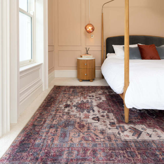 Soft Washable Traditional Burgundy Rug - Rubyana - Soft Washable - 80cm x 150cm