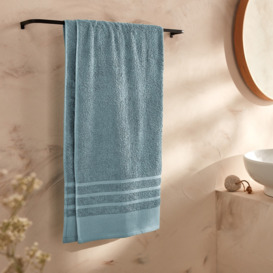100% Cotton Bath Towel - thumbnail 1