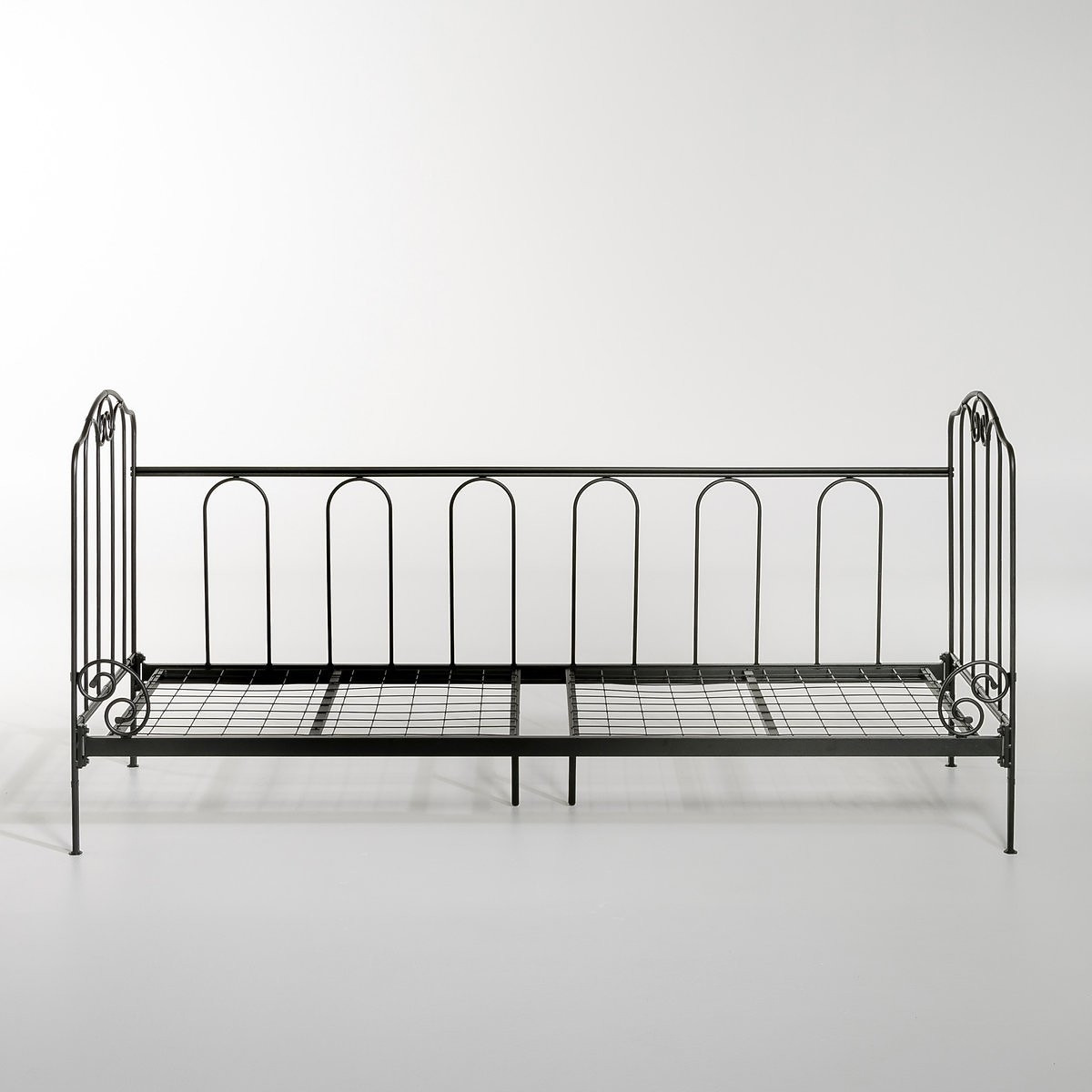 Cidia Metal Day Bed - image 1