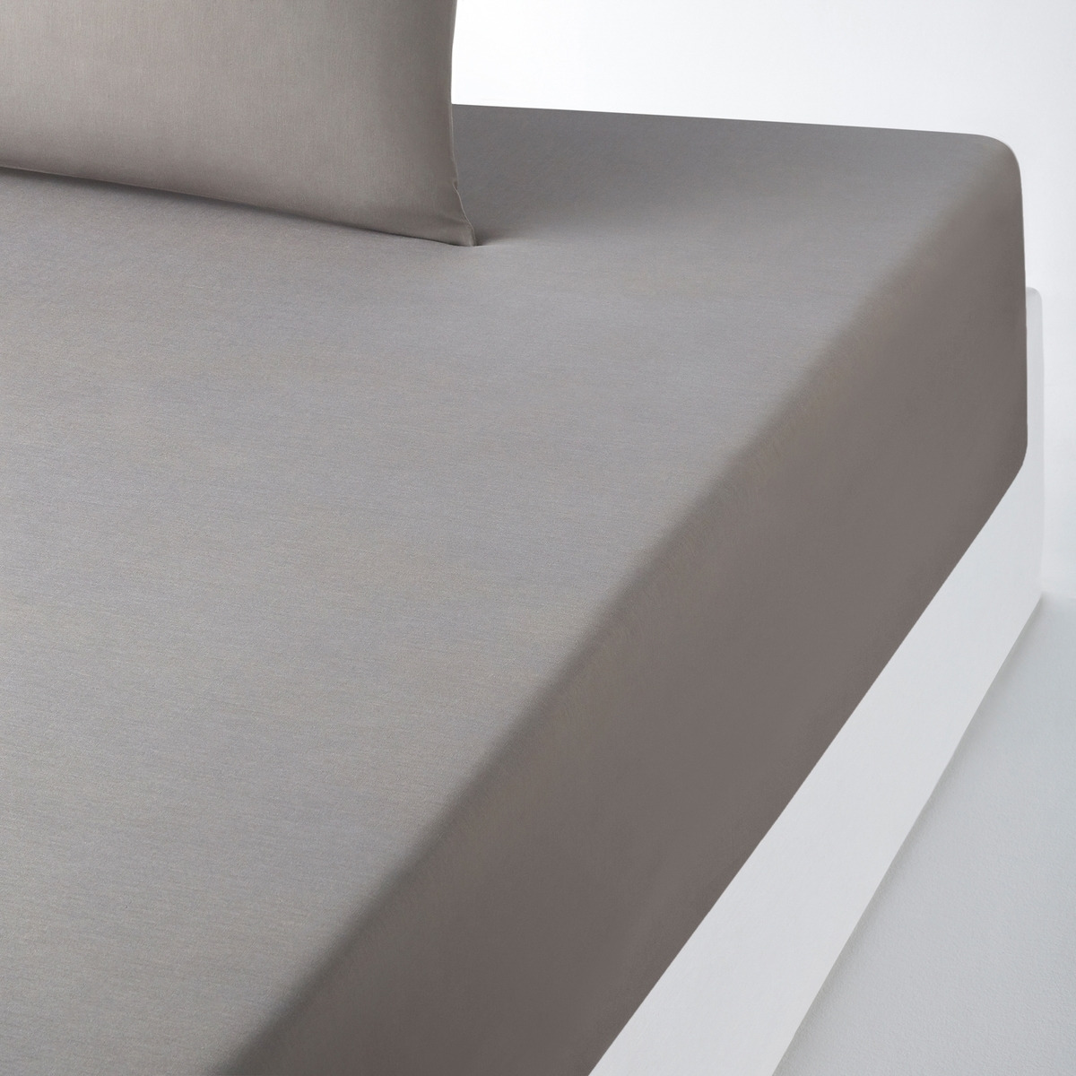 Scenario Plain 100% Cotton Fitted Sheet for Thick Mattresses