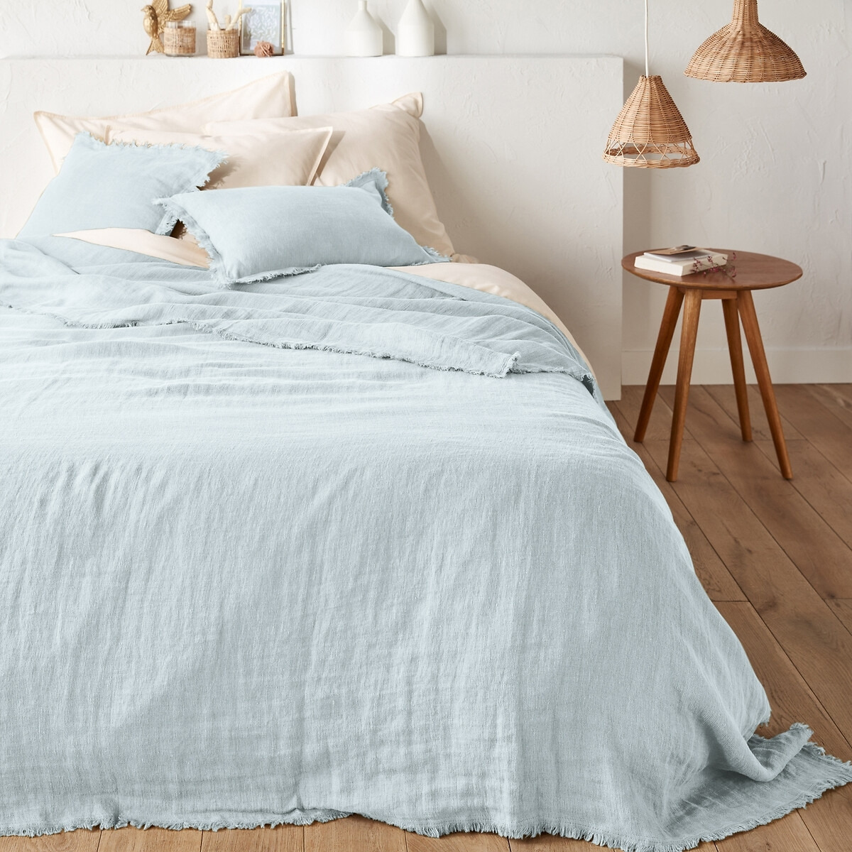 Linange Washed Linen Bedspread - image 1