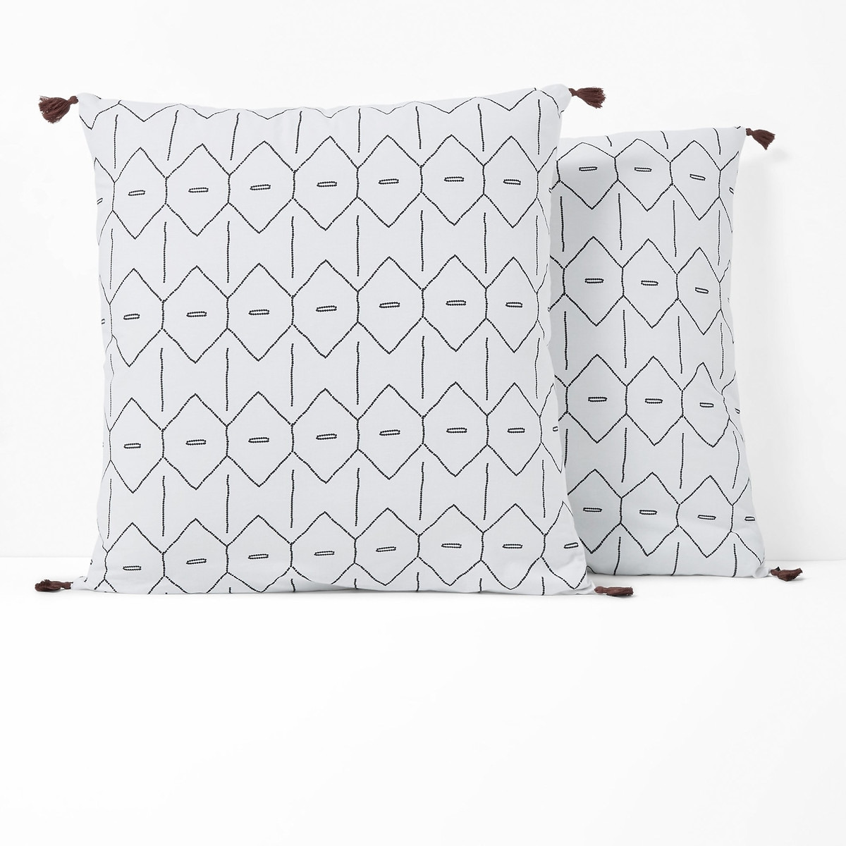 Mirmi Graphic Tassel 100% Washed Cotton Pillowcase - image 1