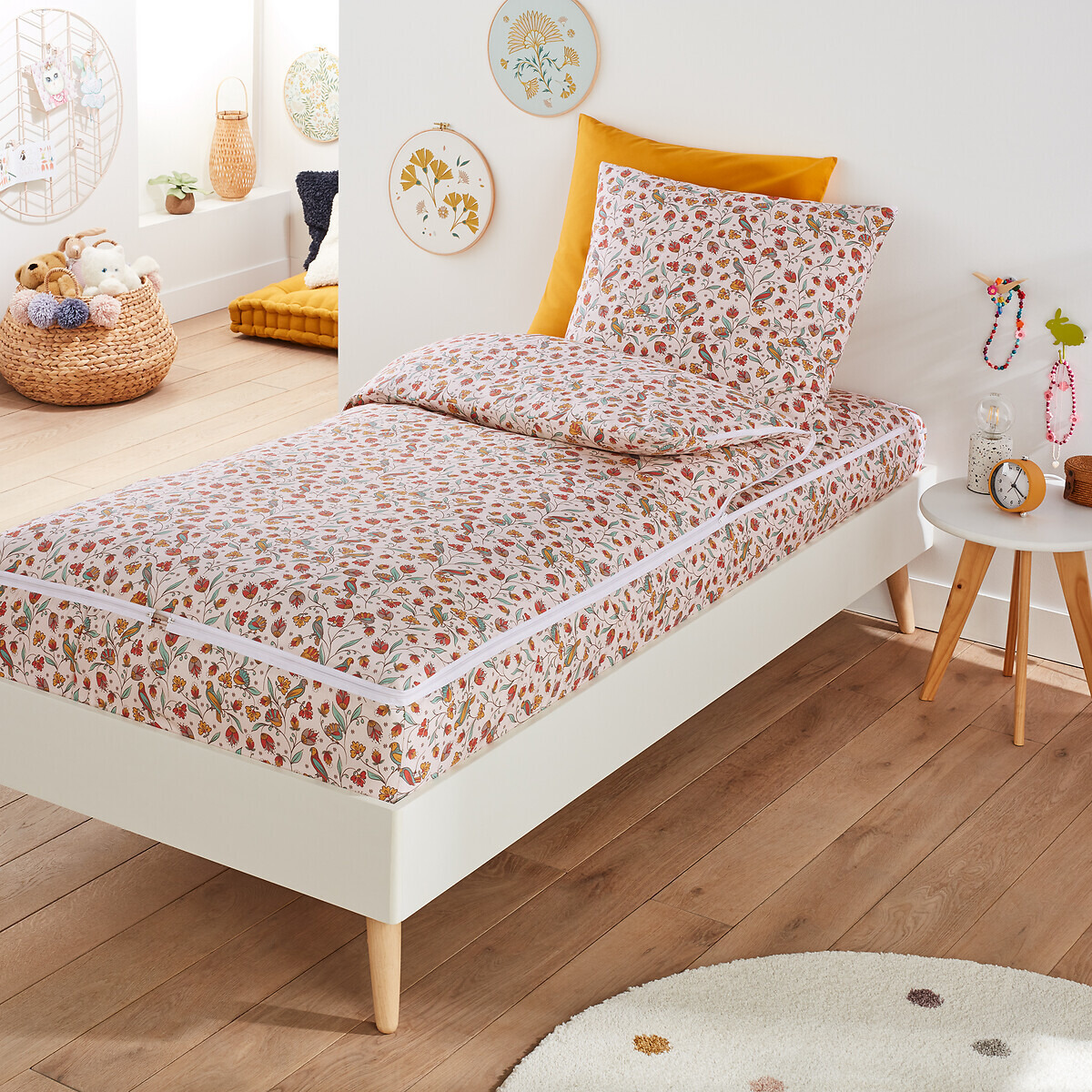 Bertille Floral 100% Cotton Bed Set with Duvet - image 1