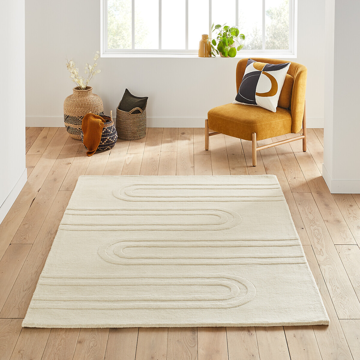 Ary Graphic Textured 100% Wool Rug - image 1
