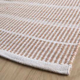 Linear Recycled Polyester Outdoor Rug - thumbnail 3
