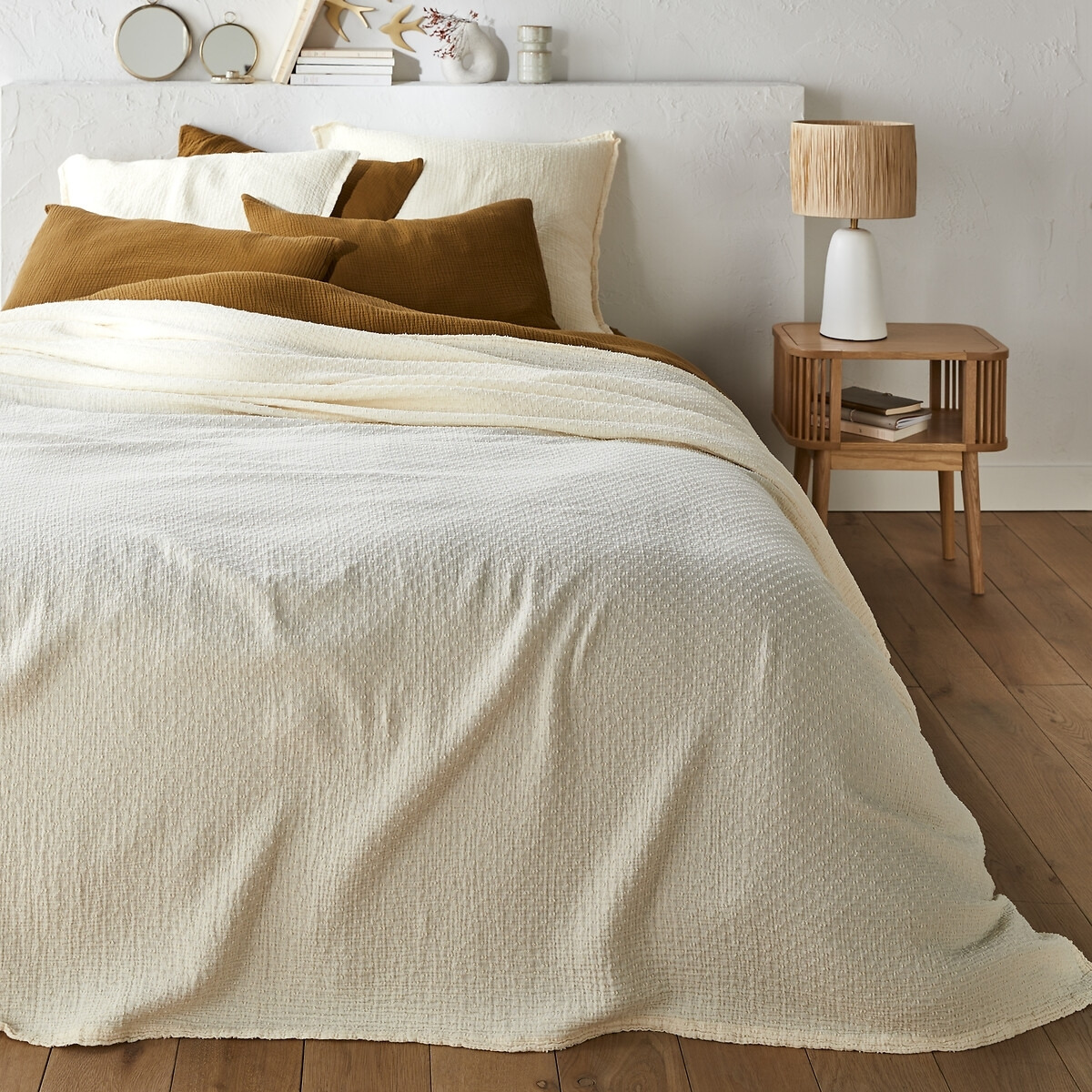Plumetis Swiss Dot 100% Cotton Muslin Bedspread - image 1