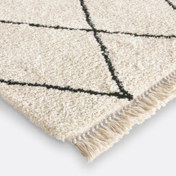 Jiraya Fringed Berber-Style Rug - thumbnail 4