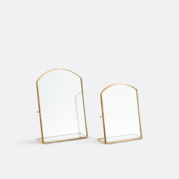 Set of 2 Uyova Photo Frames - thumbnail 1