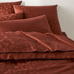 Thelma Cotton Satin Duvet Cover - thumbnail 2