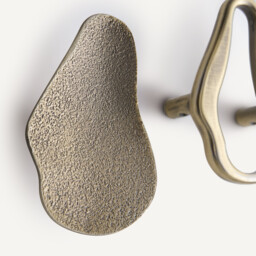 Set of 2 Orp Bronze-Coloured Coat Hooks - thumbnail 2