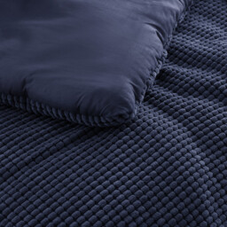 Fluffy Textured Quilted Bedspread - thumbnail 2