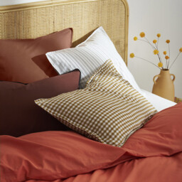 Acélie Bronze Washed Linen Pillowcase - thumbnail 2