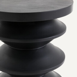 Thilde Side Table in Solid Mango Wood - thumbnail 3