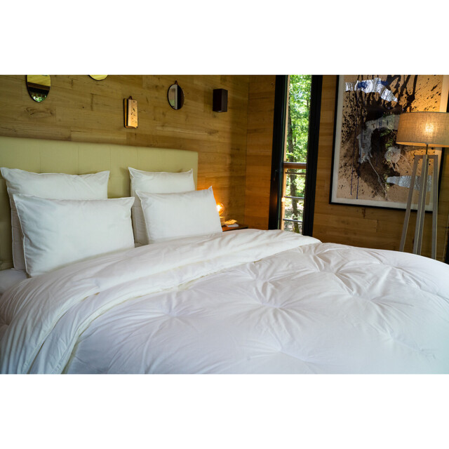 4 Seasons Fluffy Duvet Quallofil-Air - image 1