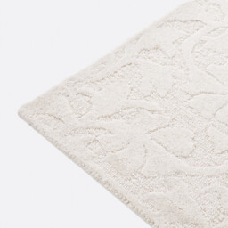 Tyma Woolen Rug with A Flower Print - thumbnail 3