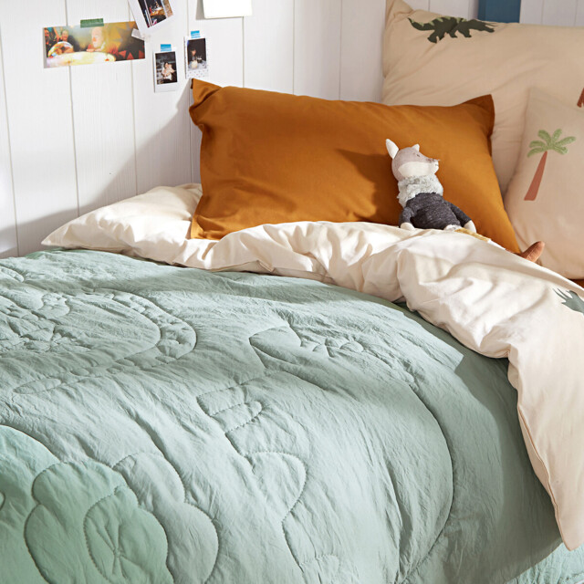 Gungla Washed Microfibre Quilted Bedspread - image 1