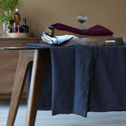 Kristal Glass and Solid Walnut Rectangular Table - thumbnail 3