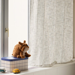Acha Cotton Curtain with Check Pattern and Eyelets - thumbnail 3