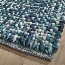 Mutanya Hand Woven Wool Rug - thumbnail 4