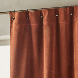 Nyodhi Stonewashed Velvet Curtain - thumbnail 2