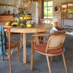 Zebarn 4-8 Seater Round Extending Dining Table - thumbnail 3