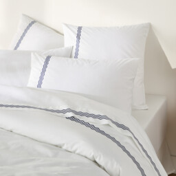 Magda Cotton Percale Pillowcase - thumbnail 3
