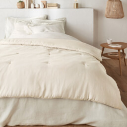 Abella Plain Washed Linen Quilt