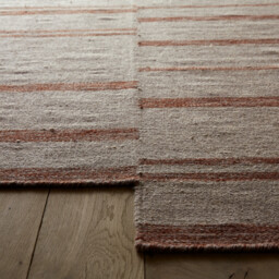 Abriel Hand Woven XL Wool Rug - thumbnail 3