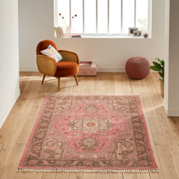 Floris Cotton Vintage Rug with Fringed Finish