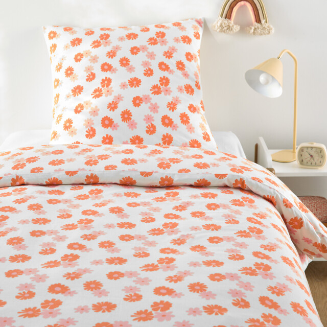 Marguerites 50% Recycled Cotton Child's Duvet Cover Set with Square Pillowcase - image 1