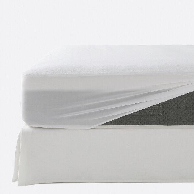 Waterproof Microfibre Mattress Protector, Max. Height 27cm - image 1