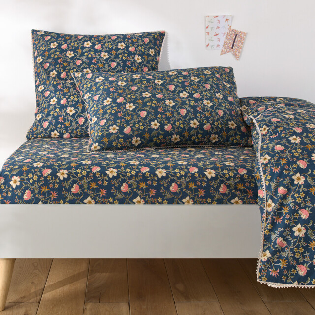 Fitted Sheet in 30% Recycled Cotton. 25cm, Jasmine - image 1