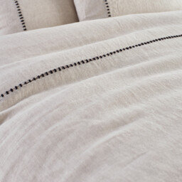 Cavallo Washed Linen Duvet Cover - thumbnail 2