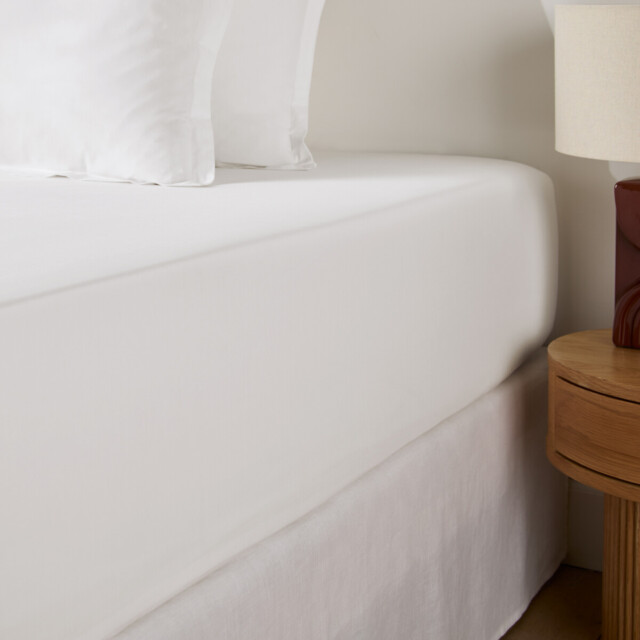 Scenario Cotton Percale 200 Thread Count Fitted Sheet, 35cm Flap - image 1