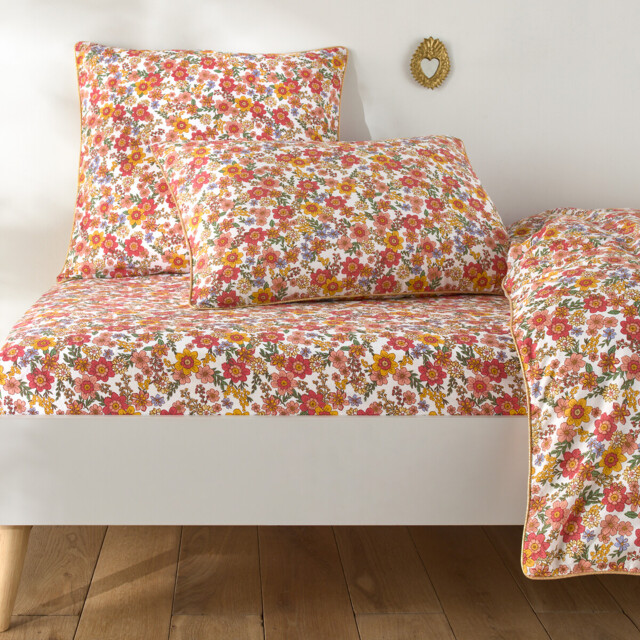 Meredith Fitted Sheet in Washed Cotton For Mattress Height 25cm - image 1